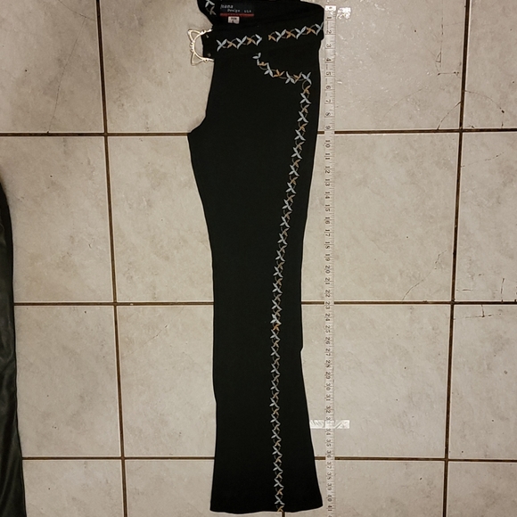 Joana Design pants - Picture 7 of 9